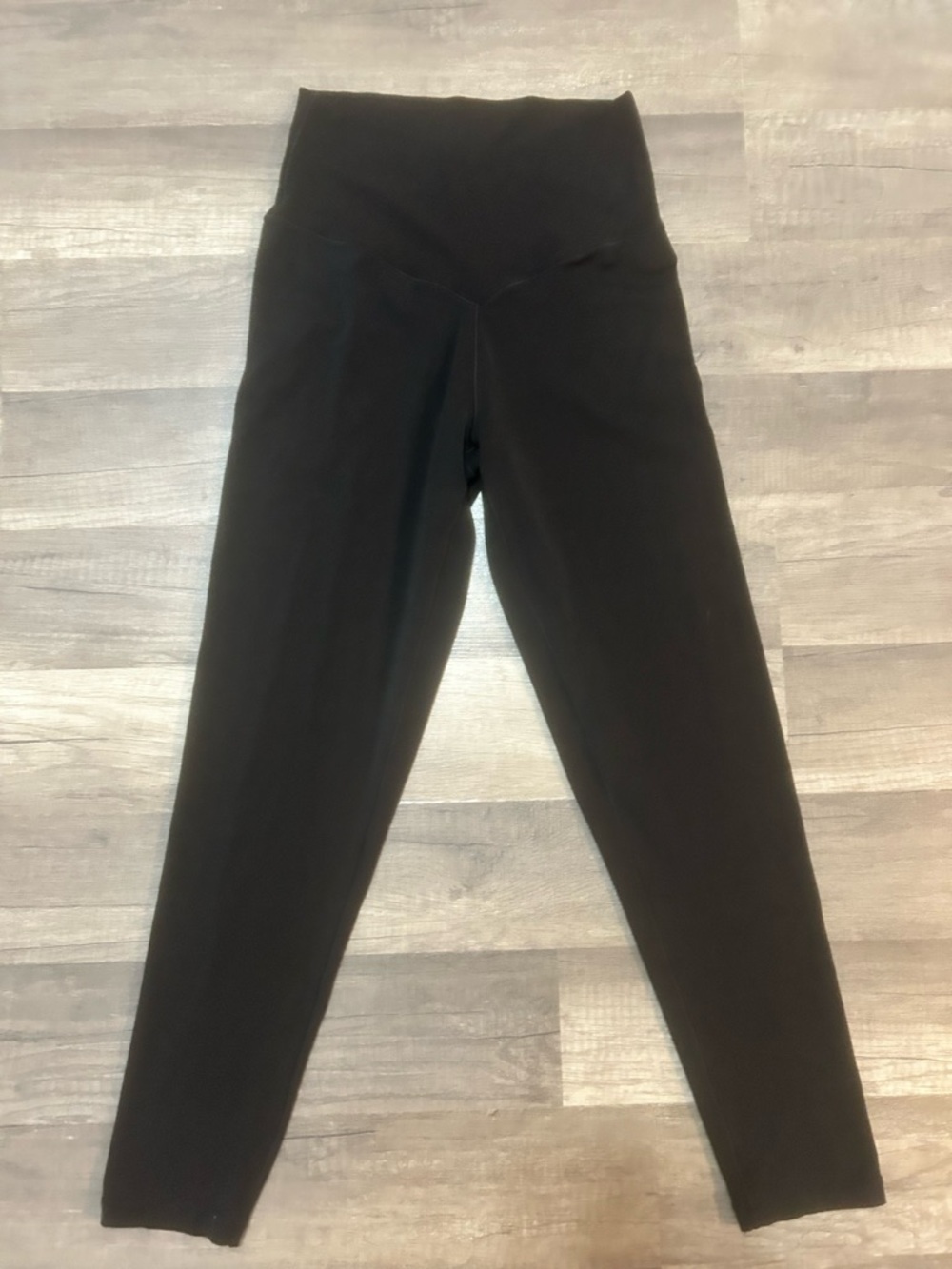 aerie OFFLINE High-Rise Black Leggings
